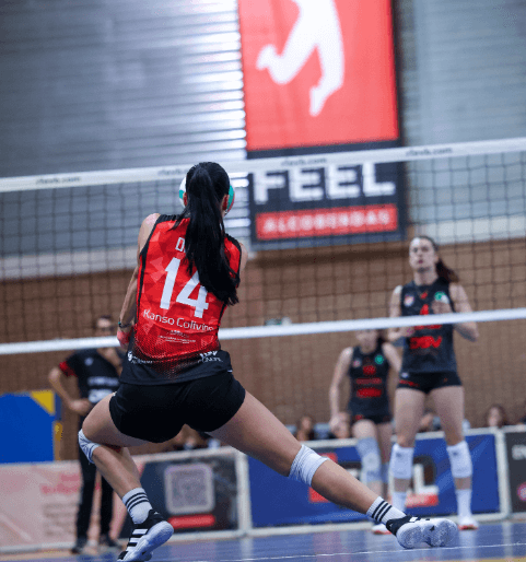 MEDIA VUELTA CONSUMIDA EN LA LIGA IBERDROLA Y TODO EN EL AIRE